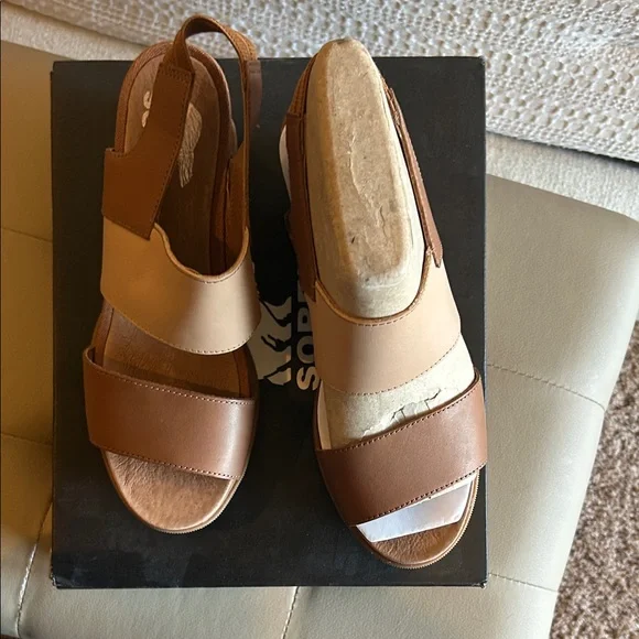 Sorel Women's Tan and Brown Sandals - Picture 3 of 7